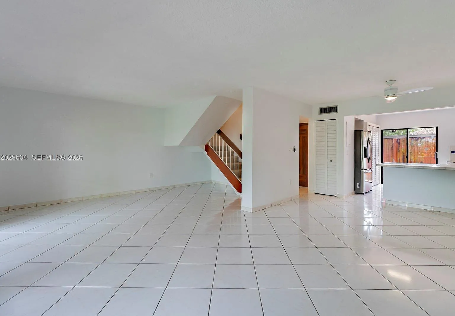Tropical Park Villas Cond — Photo 2