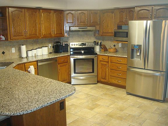 5th image of 3607 W 20th Ave