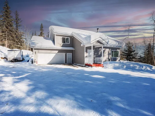 3050 Forrest Dr, Fairbanks, AK 99709