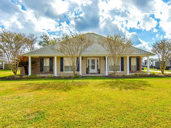 261 Tyler Christian Dr, Houma, LA 70360