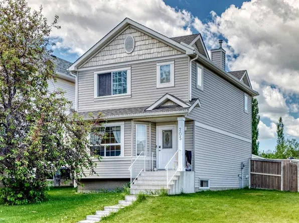 205 E Hidden Hills Pl NW, Calgary, AB T3A 6E3