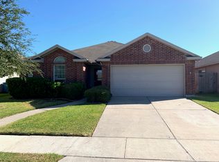 2201 Tallow Dr, Portland, TX 78374