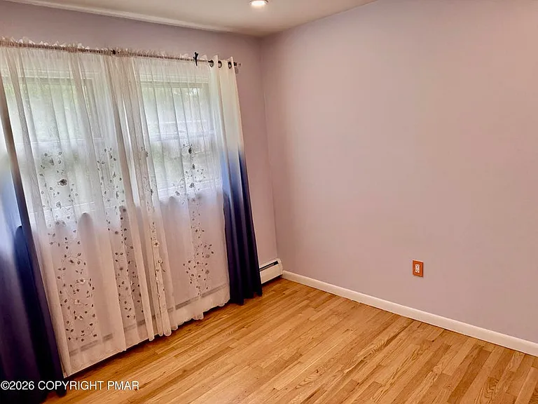 1111 Hillcrest Dr — Photo 15