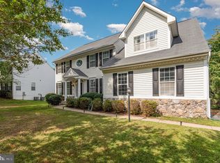 6001 Harnsberger Barn Ct, Manassas, VA 20112