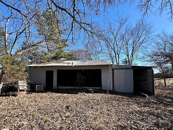 2nd image of 10186 Timberline Rd