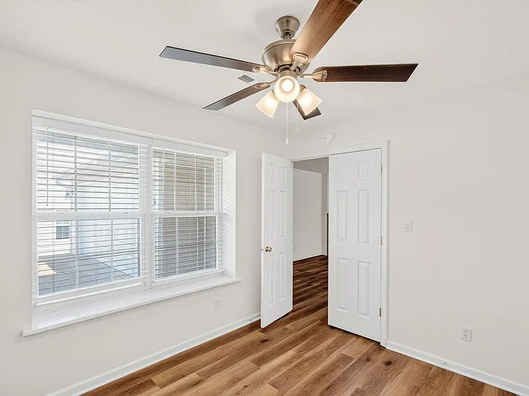1716-1718 Juniper Dr — Photo 13