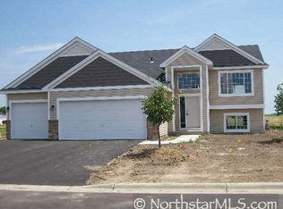 300 Douglas Dr, Annandale, MN 55302