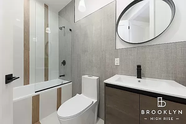 Rented by Brooklyn High Rise LLC | media 7