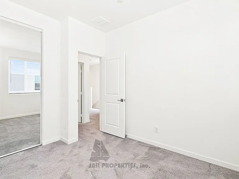 10910 Portsmouth St — Photo 10