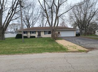 90 S Calkey St, Diamond, IL 60416