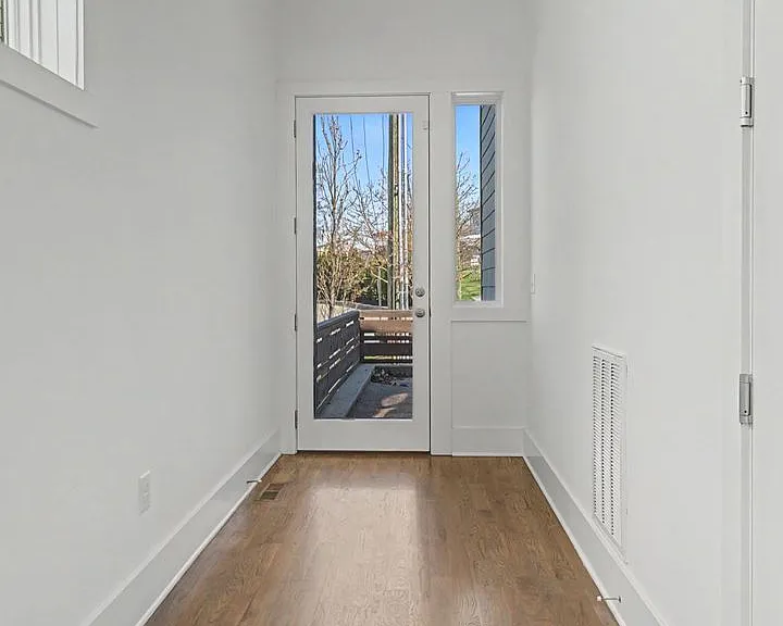 118B Fern Ave — Photo 6