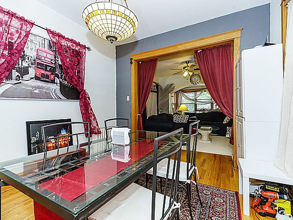 5th image of 4222 N Mozart St
