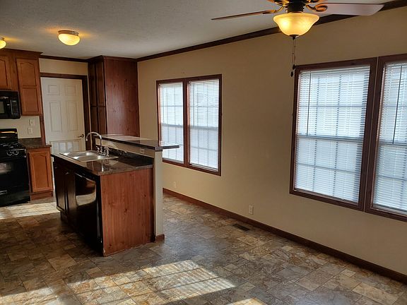 3rd image of 10800 Valette Cir W #471