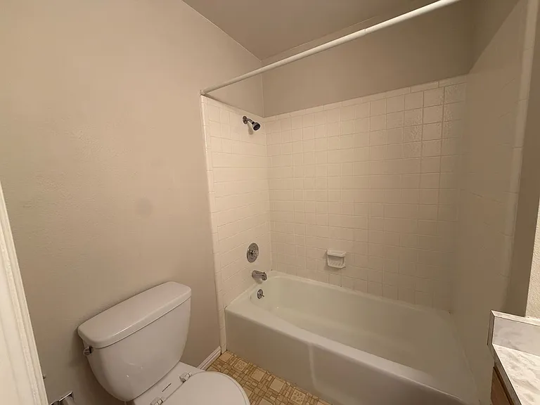 375 S Main St #8 — Photo 11