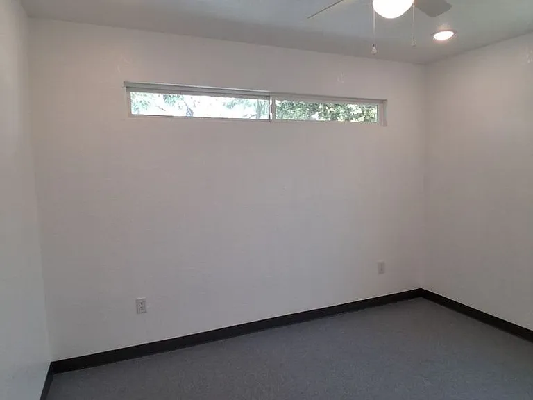 4864 E. University Ave — Photo 6