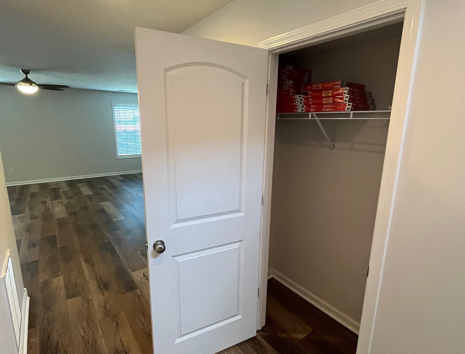3 bed, 2.5 bath, 1756 sqft, $2,150 — Photo 3