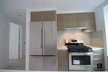 Rented by R New York