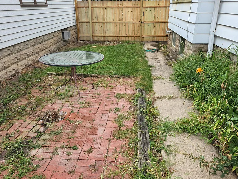 1534 S 78th St — Photo 27