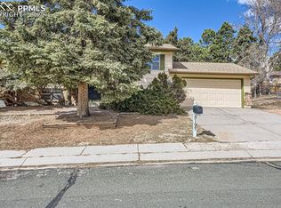 5197 Crestwood Dr, Colorado Springs, CO 80918