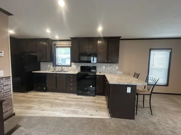 39500 W Warren Rd #346, Canton, MI 48187