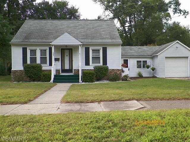 1st image of 100 Haines St
