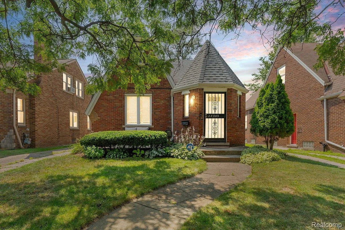 17343 Ilene St photo 1