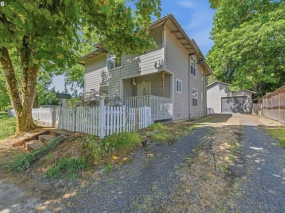 4th image of 2242 C St