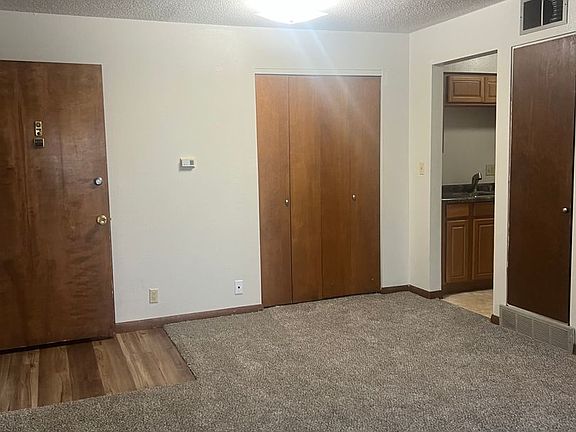 4th image of 4009 Oakland Rd NE APT 6