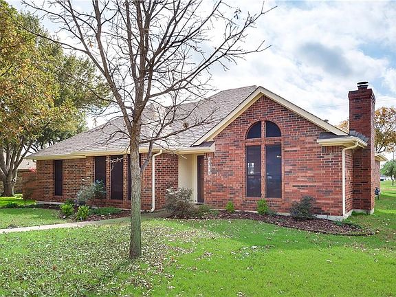 4th image of 2316 Highridge Dr