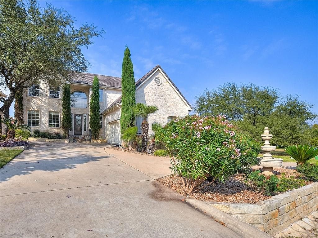12 Camwood Trl, The Hills, TX 78738 Zillow