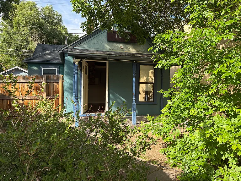 1810 W Colorado Ave — Photo 1