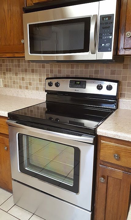2nd image of 900 Ferrell St