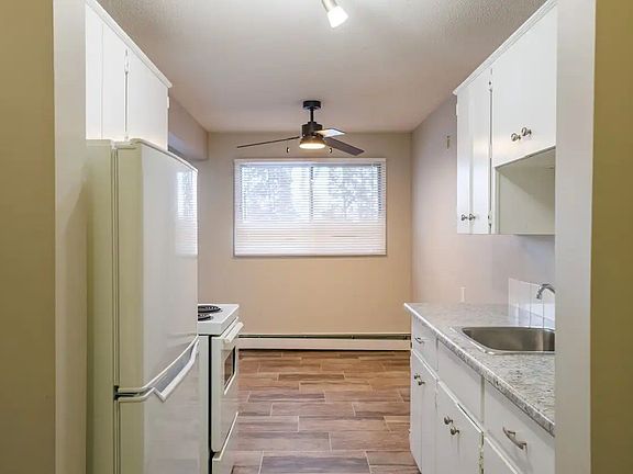 5th image of 11045 126th St NW #1564971