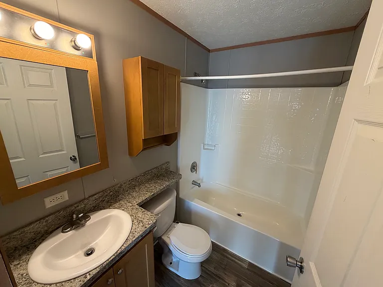 Kimberly Estates — Photo 12