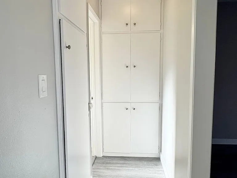 3104 E Colorado St — Photo 12