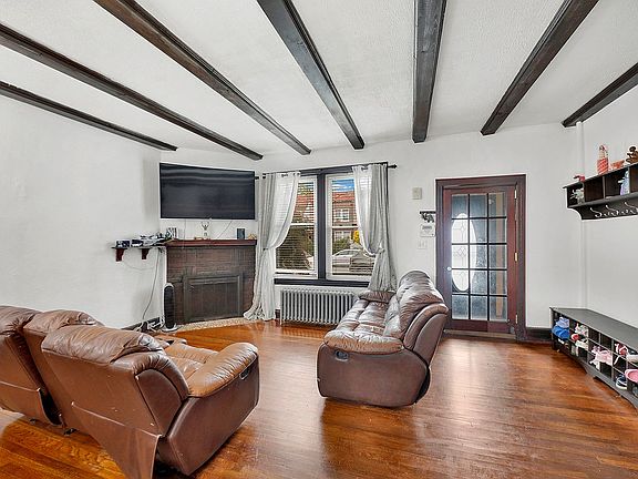 3rd image of 17950 Anderson Rd