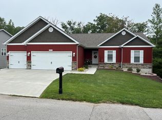 10313 Fairway Dr, Foristell, MO 63348