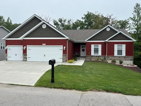 10313 Fairway Dr, Foristell, MO 63348