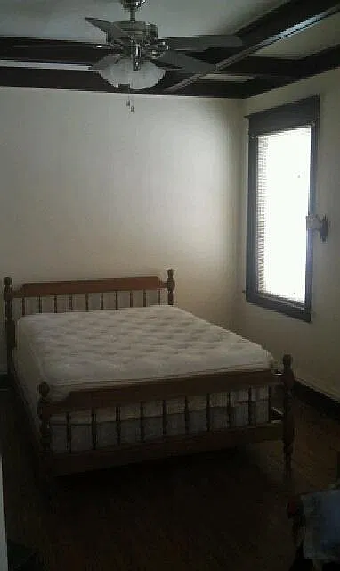1 bed, 400 sqft, $1,100 — Photo 4