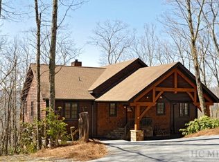 930 Black Oak Dr, Sapphire, NC 28774