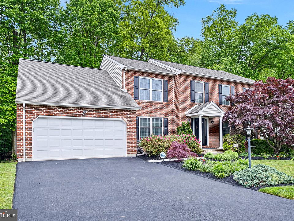 1st image of 140 Ballymeade Dr