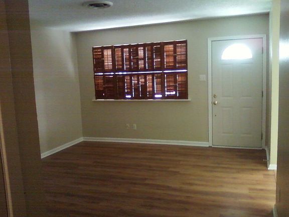 2nd image of 2501 Mecom Dr