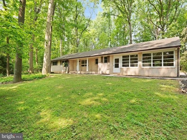 1906 Parkvue Rd, Fallston, MD 21047