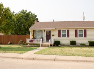 212 E 22nd St, Hays, KS 67601
