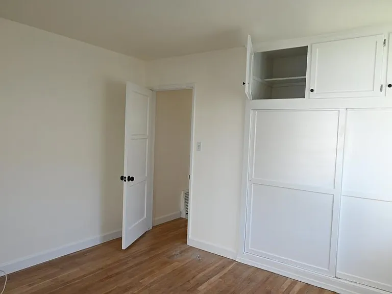 14822 Fonthill Ave — Photo 5