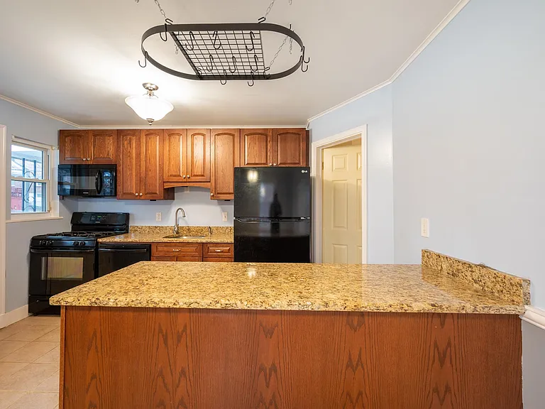 8518 Water Oak Rd — Photo 2
