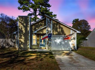 5720 Pepperbush Dr, Fayetteville, NC 28304