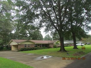 1209 Chestnut St, Crossett, AR 71635