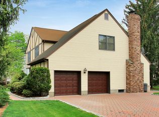 500 Grove St, Ridgewood, NJ 07450