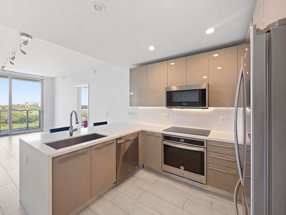 1st image of 2000 Metropica Way #802